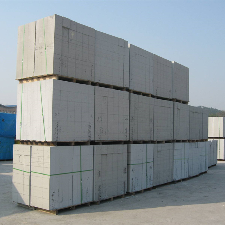 黄平宁波台州金华厂家：加气砼砌块墙与粘土砖墙造价比照分析